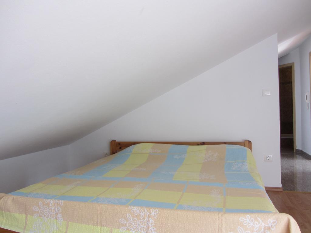 Apartments Dilja Malinska Pokoj fotografie
