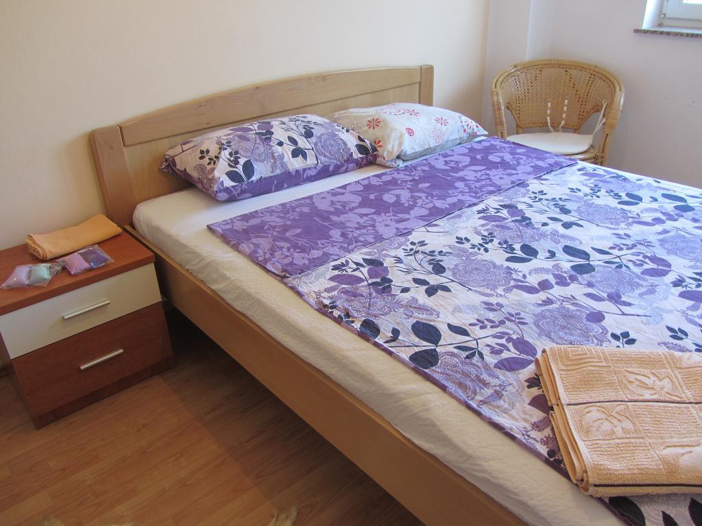 Apartments Dilja Malinska Pokoj fotografie