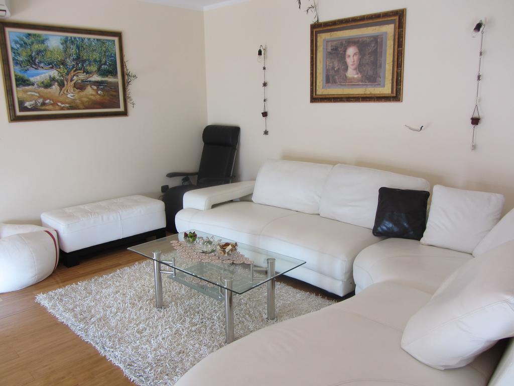 Apartments Dilja Malinska Pokoj fotografie