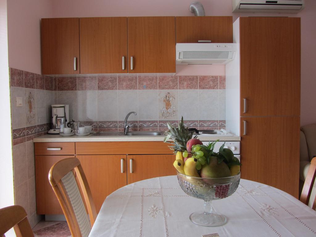 Apartments Dilja Malinska Pokoj fotografie