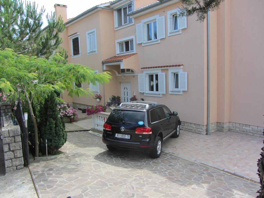 Apartments Dilja Malinska Exteriér fotografie
